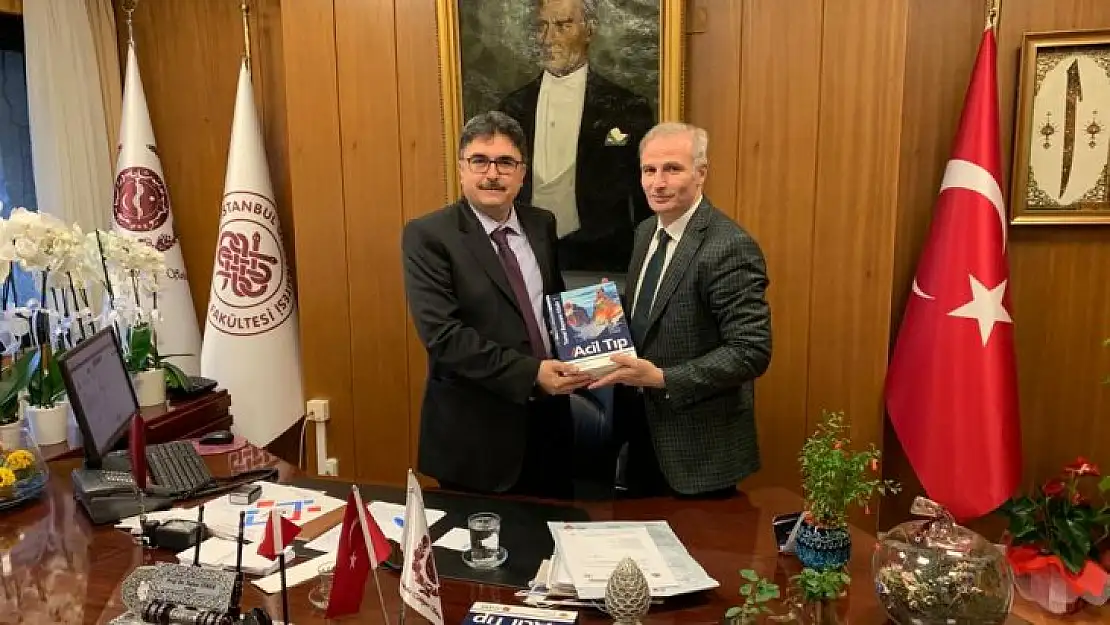 ATUDER Başkanı Prof. Dr. Başar CANDER, İstanbul Üniversitesi İstanbul Tıp Fakültesi Dekanı Prof. Dr. Tufan TÜKEK'i ziyaret etti.