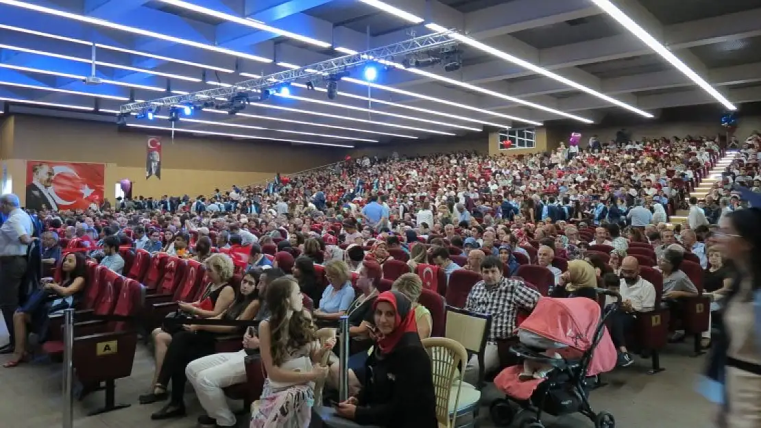 Gazi Üniversitesi Tıp Fakültesi'nde Acil Servis