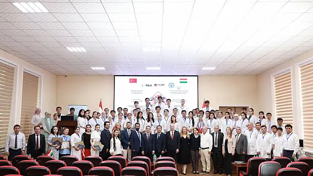 ATUDER'den Tacikistan'a Hayat Kurtaran Dokunuş: Acil Tıpta Odaklanmış Kardiyak USG (FOCUS) Eğitimi