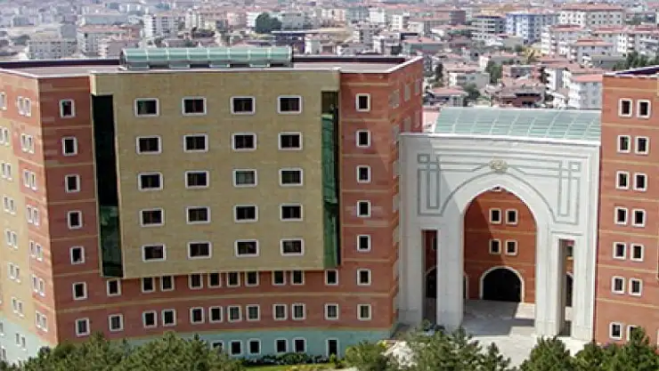 Prof. Dr. Sezgin SARIKAYA'yı Tebrik Ederiz